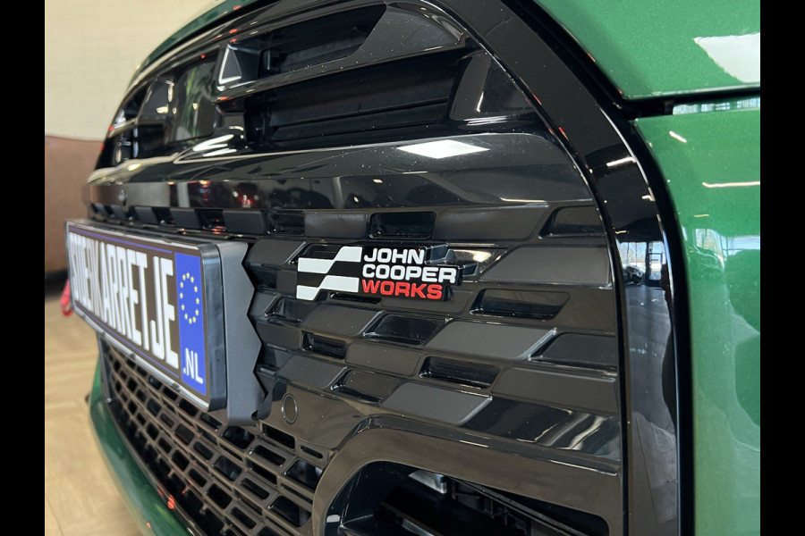 MINI Mini 2.0 JCW 232PK John Cooper Works XL Navi | H&K | HUD | Pano | Led | 360 | Keyless | Carplay | Fabrieksgarantie tot April 2028!