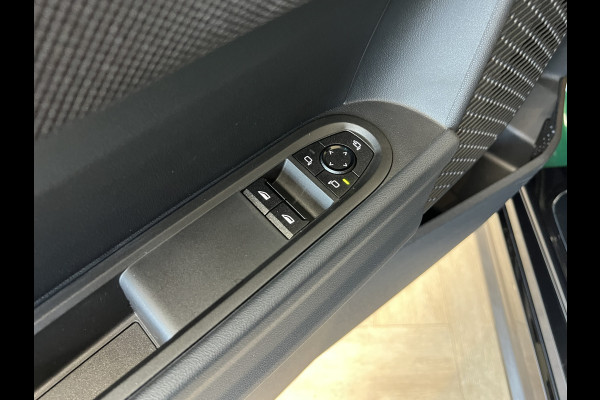 MINI Mini 2.0 JCW 232PK John Cooper Works XL Navi | H&K | HUD | Pano | Led | 360 | Keyless | Carplay | Fabrieksgarantie tot April 2028!