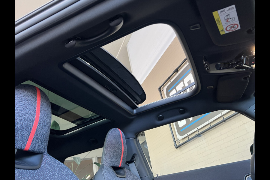 MINI Mini 2.0 JCW 232PK John Cooper Works XL Navi | H&K | HUD | Pano | Led | 360 | Keyless | Carplay | Fabrieksgarantie tot April 2028!