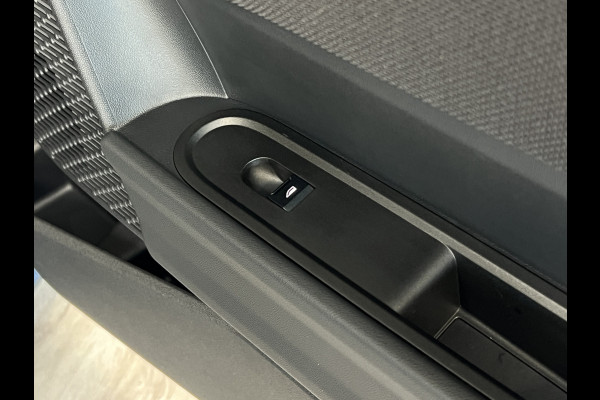 MINI Mini 2.0 JCW 232PK John Cooper Works XL Navi | H&K | HUD | Pano | Led | 360 | Keyless | Carplay | Fabrieksgarantie tot April 2028!