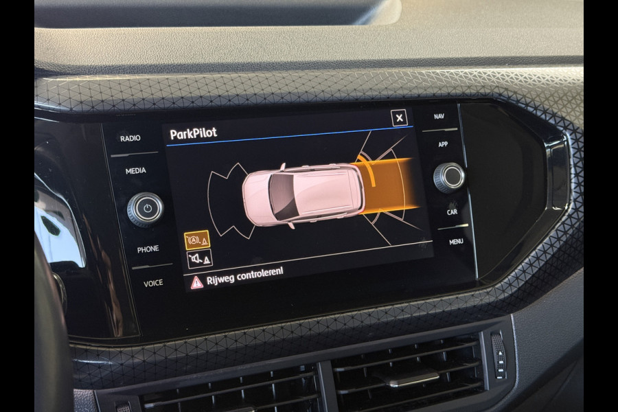 Volkswagen T-Cross 1.0 TSI 115pk DSG Style | Navigatie | Dode hoek | Stoelverwarming | PDC V+A | 100% Volkswagen Onderhouden!