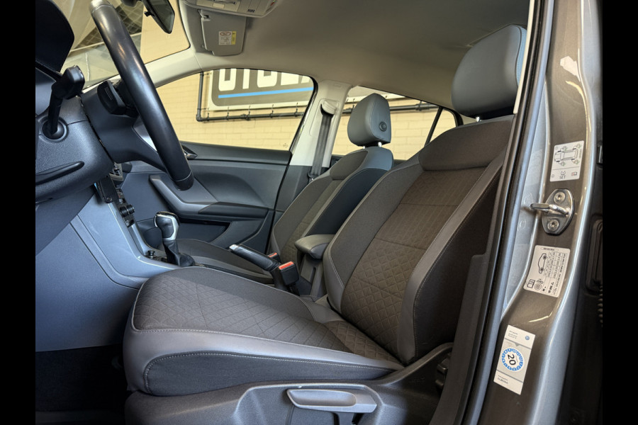 Volkswagen T-Cross 1.0 TSI 115pk DSG Style | Navigatie | Dode hoek | Stoelverwarming | PDC V+A | 100% Volkswagen Onderhouden!