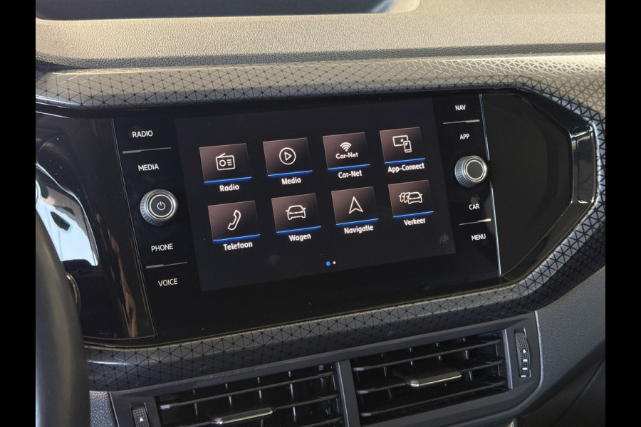 Volkswagen T-Cross 1.0 TSI 115pk DSG Style | Navigatie | Dode hoek | Stoelverwarming | PDC V+A | 100% Volkswagen Onderhouden!