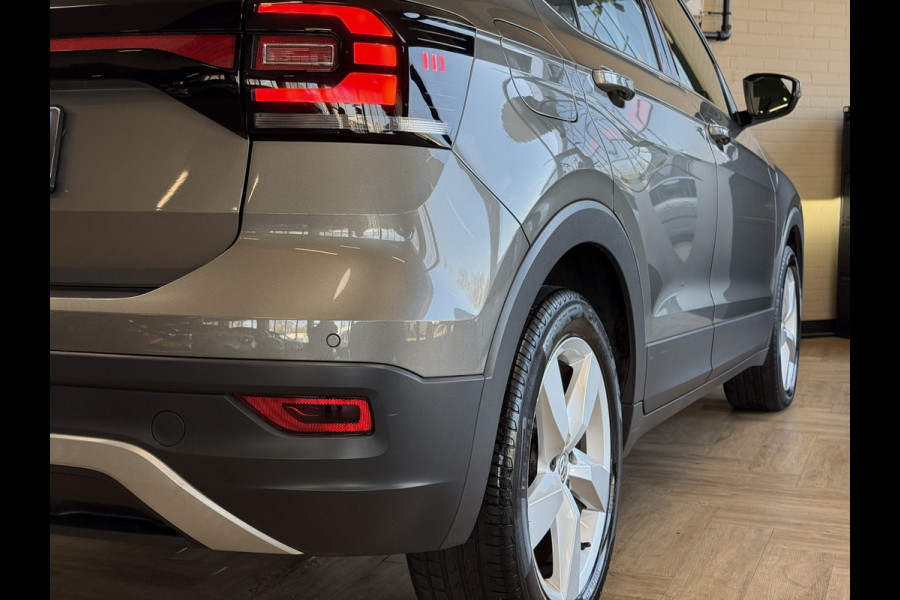 Volkswagen T-Cross 1.0 TSI 115pk DSG Style | Navigatie | Dode hoek | Stoelverwarming | PDC V+A | 100% Volkswagen Onderhouden!