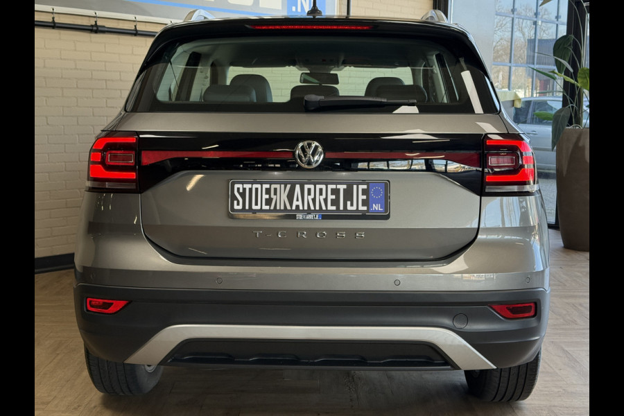 Volkswagen T-Cross 1.0 TSI 115pk DSG Style | Navigatie | Dode hoek | Stoelverwarming | PDC V+A | 100% Volkswagen Onderhouden!