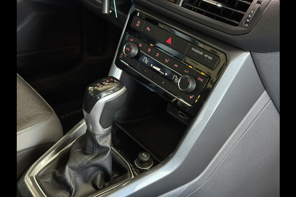 Volkswagen T-Cross 1.0 TSI 115pk DSG Style | Navigatie | Dode hoek | Stoelverwarming | PDC V+A | 100% Volkswagen Onderhouden!