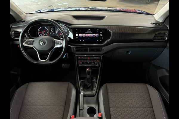 Volkswagen T-Cross 1.0 TSI 115pk DSG Style | Navi | Carplay | 17"| Camera | Led Koplampen | Stoelverwarming | 100% Volkswagen Onderhouden!