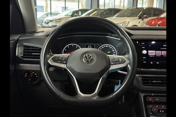 Volkswagen T-Cross 1.0 TSI 115pk DSG Style | Navi | Carplay | 17"| Camera | Led Koplampen | Stoelverwarming | 100% Volkswagen Onderhouden!