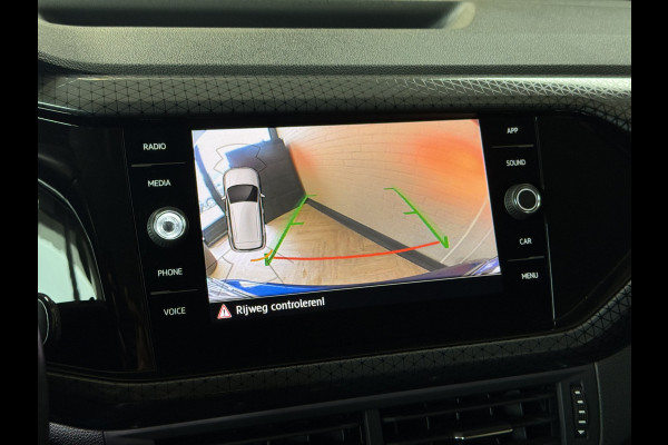 Volkswagen T-Cross 1.0 TSI 115pk DSG Style | Navi | Carplay | 17"| Camera | Led Koplampen | Stoelverwarming | 100% Volkswagen Onderhouden!