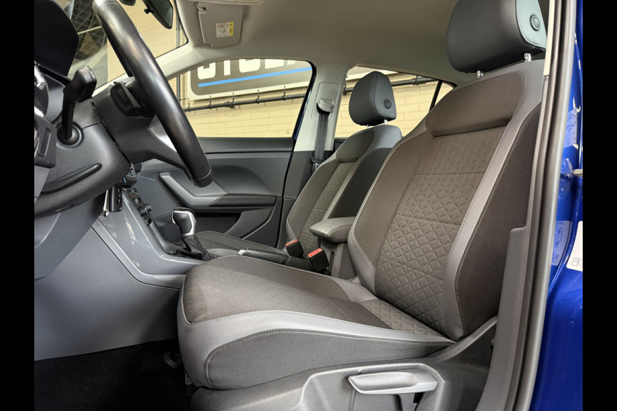Volkswagen T-Cross 1.0 TSI 115pk DSG Style | Navi | Carplay | 17"| Camera | Led Koplampen | Stoelverwarming | 100% Volkswagen Onderhouden!