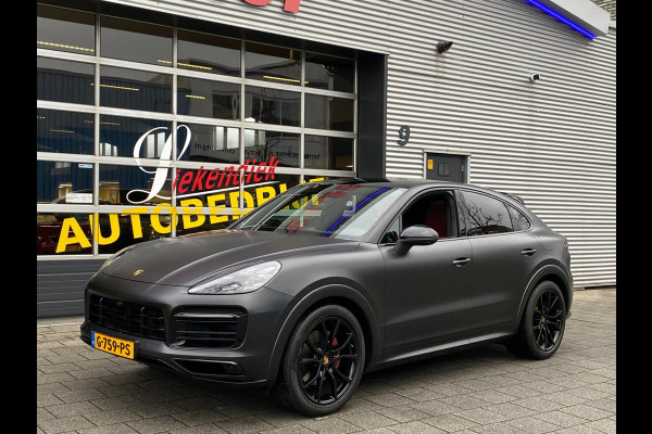 Porsche Cayenne Coupé 3.0 E-Hybrid 463PK - Matt Zwart I Panorama dak I Leer I Navigatie en nog veel Meer...