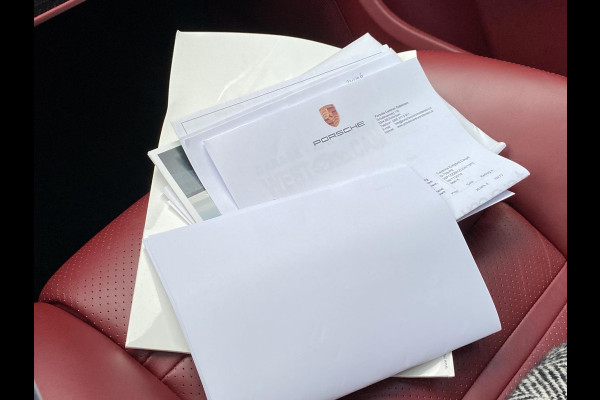 Porsche Cayenne Coupé 3.0 E-Hybrid 463PK - Matt Zwart I Panorama dak I Leer I Navigatie en nog veel Meer...