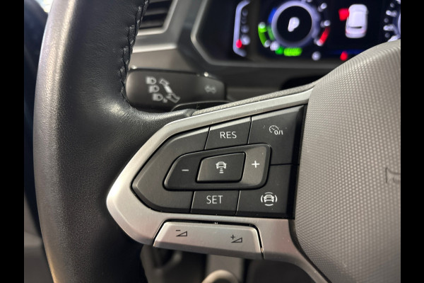 Volkswagen Tiguan 1.4 TSI eHybrid,Business+,navi,camera,apple carplay,stoelverw.IQ light