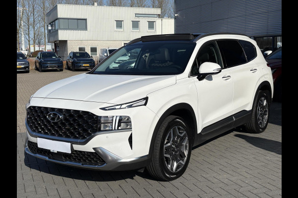 Hyundai Santa Fe 1.6 T-GDI PHEV Premium Sky 7p. | Afneembare trekhaak | Panoramadak | Stoelverwarming | Adaptive cruise control | Camera | KRELL
