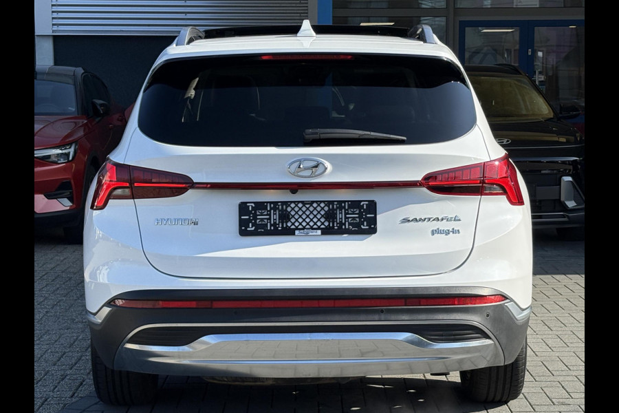 Hyundai Santa Fe 1.6 T-GDI PHEV Premium Sky 7p. | Afneembare trekhaak | Panoramadak | Stoelverwarming | Adaptive cruise control | Camera | KRELL