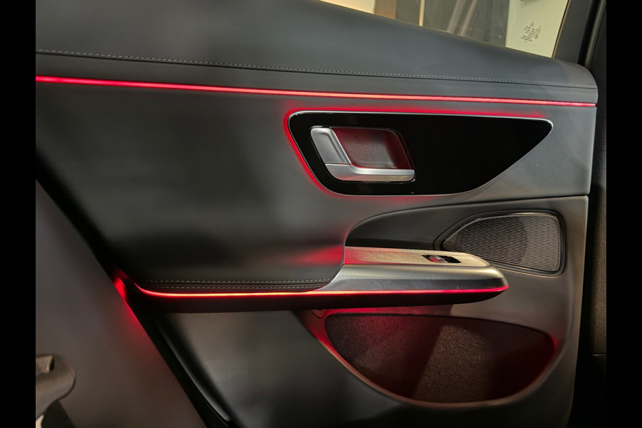 Mercedes-Benz E-Klasse 200 AMG Night Edition 2024 garantie Panorama Sfeerverl.