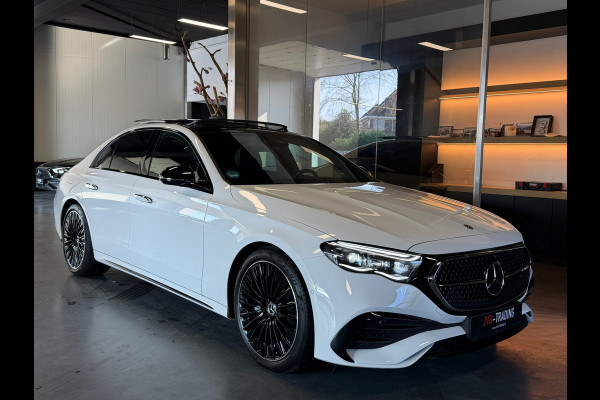Mercedes-Benz E-Klasse 200 AMG Night Edition 2024 garantie Panorama Sfeerverl.