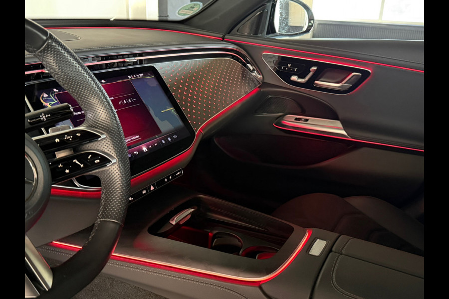 Mercedes-Benz E-Klasse 200 AMG Night Edition 2024 garantie Panorama Sfeerverl.