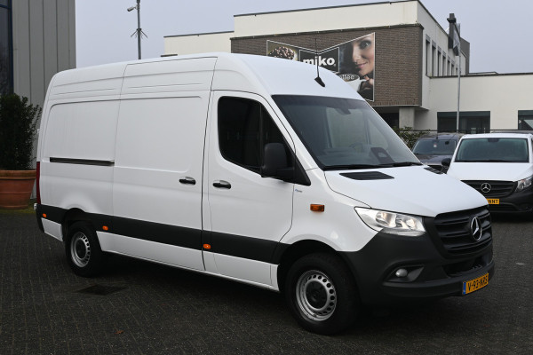 Mercedes-Benz Sprinter 317 CDI L2H2 Pro Geveerde stoel, Navigatie met camera