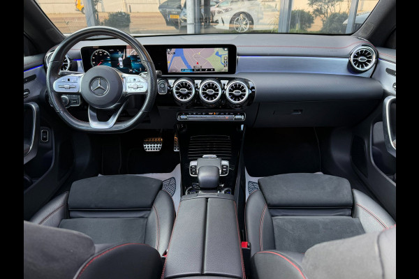 Mercedes-Benz CLA-Klasse 200 AMG Line l PANO l XENON