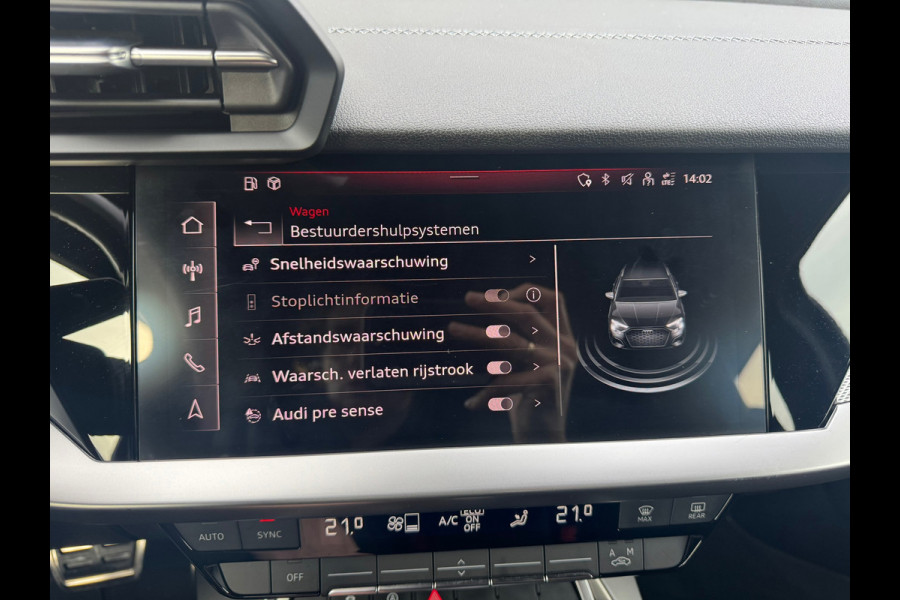 Audi A3 Sportback 30 TFSI S-line edition * Navigatie * Parkeersensoren * Audi Sound *