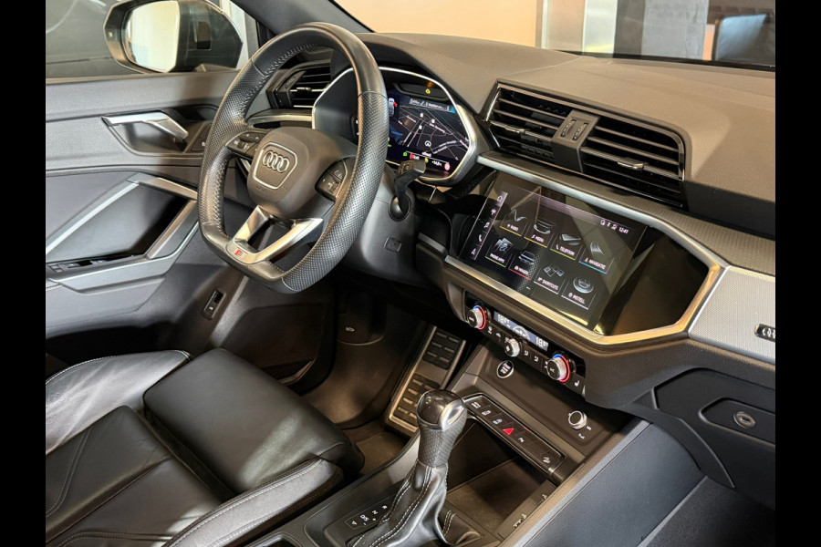 Audi Q3 Sportback 35 TFSI S line Panorama Camera Keyless Leder
