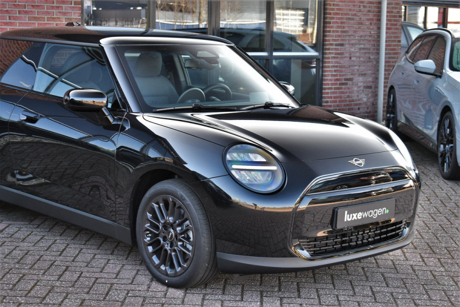 MINI Cooper E Blackyard | NIEUW | Camera | Head-up