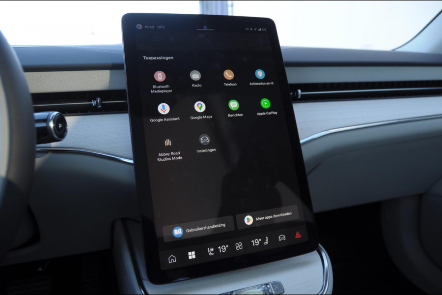 Volvo ES90 333PK Automaat Single Ext. Range Ultra Luchtvering / Bowers & Wilkins / 22" / Pilot Assist Pack / Visual Park assist / Geventileerde voor- en achterstoelen / Panoramadak / Massagefunctie voorstoelen / HD Pixel LED koplampen / Gelaagde zij-ruiten