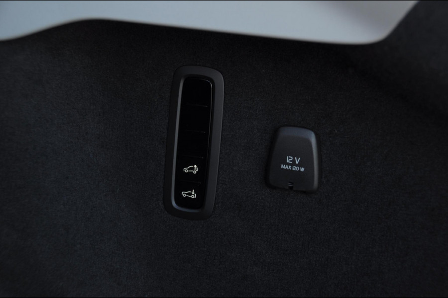 Volvo ES90 333PK Automaat Single Ext. Range Ultra Luchtvering / Bowers & Wilkins / 22" / Pilot Assist Pack / Visual Park assist / Geventileerde voor- en achterstoelen / Panoramadak / Massagefunctie voorstoelen / HD Pixel LED koplampen / Gelaagde zij-ruiten