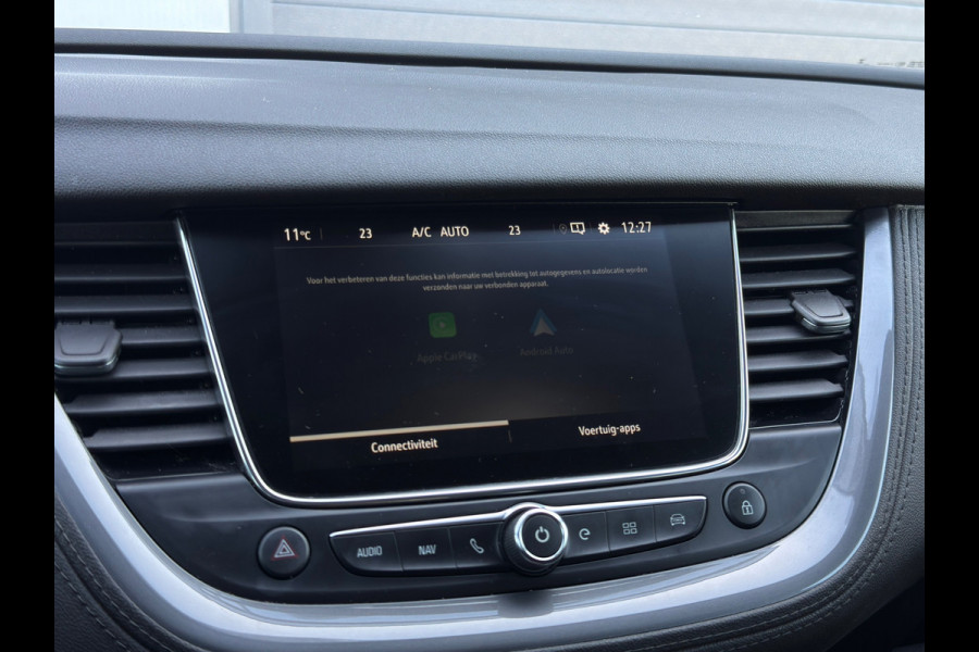 Opel Grandland X 1.6 Turbo Hybrid Elegance /Camera / Carplay