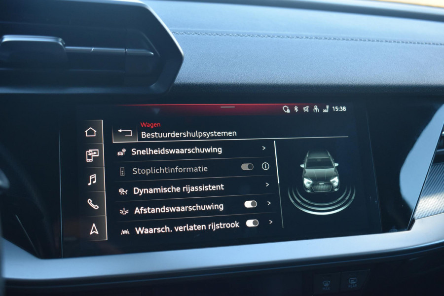 Audi A3 Sportback 35 TFSI S edition 3x S-Line Lane ACC B&O Camera Keyless