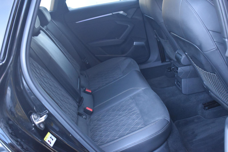 Audi A3 Sportback 35 TFSI S edition 3x S-Line Lane ACC B&O Camera Keyless