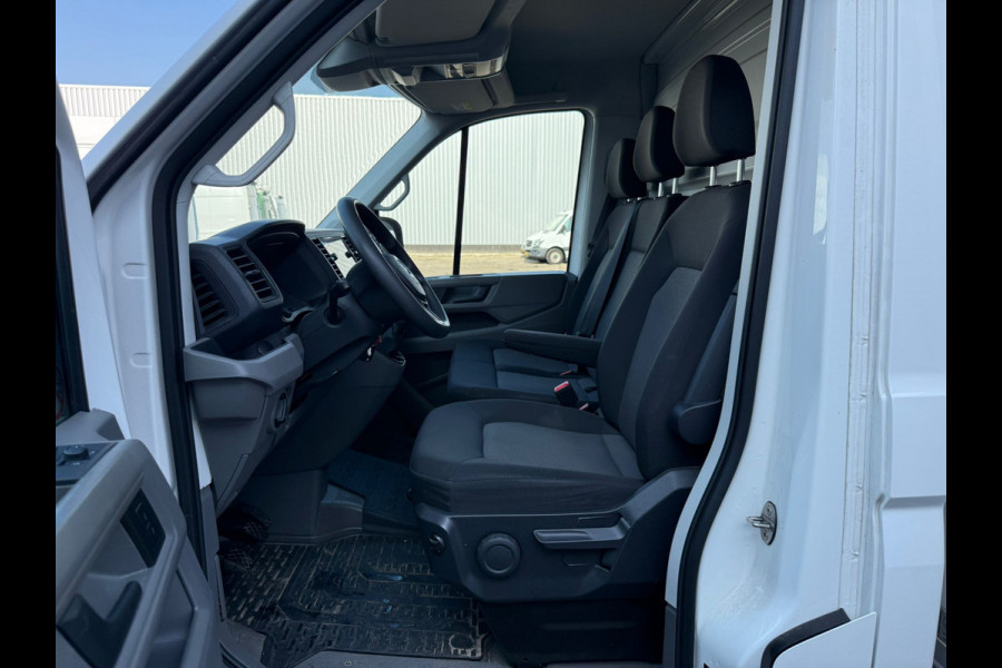 Volkswagen Crafter 35 2.0 TDI L3 Bakwagen Laadklep 140pk Zijdeur Navi Airco Lat om Lat