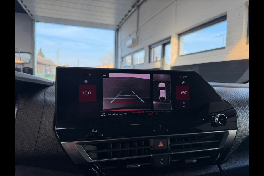 Citroën C4 1.2 Puretech Shine | Leder | 360 camera | Massage | Pano | Stoelverwarming