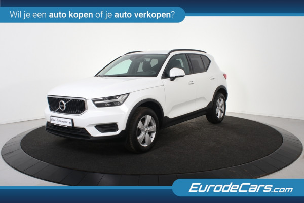 Volvo XC40 1.5 T2 Momentum *1ste Eigenaar*Navigatie*Parkassist*Trekhaak*