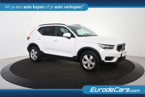 Volvo XC40 1.5 T2 Momentum *1ste Eigenaar*Navigatie*Parkassist*Trekhaak*