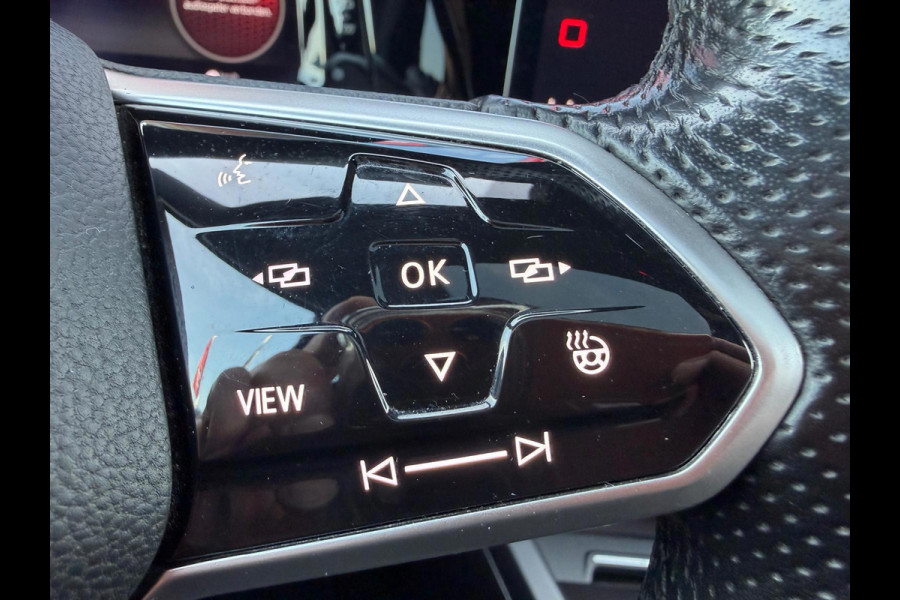 Volkswagen Golf 2.0 TSI GTI Panorama | Keyless | Stoel verw | Cruise controle