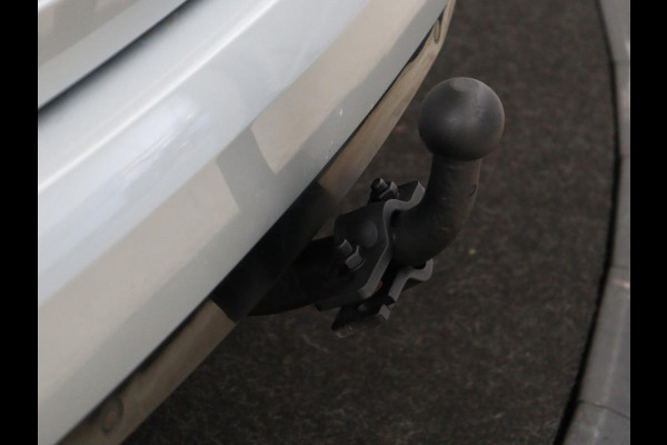 Renault Mégane 1.3 TCe Intens | Trekhaak | Carplay | Keyless | Navigatie | Full LED | Climate control | Parkeerhulp | Bluetooth | Cruise control