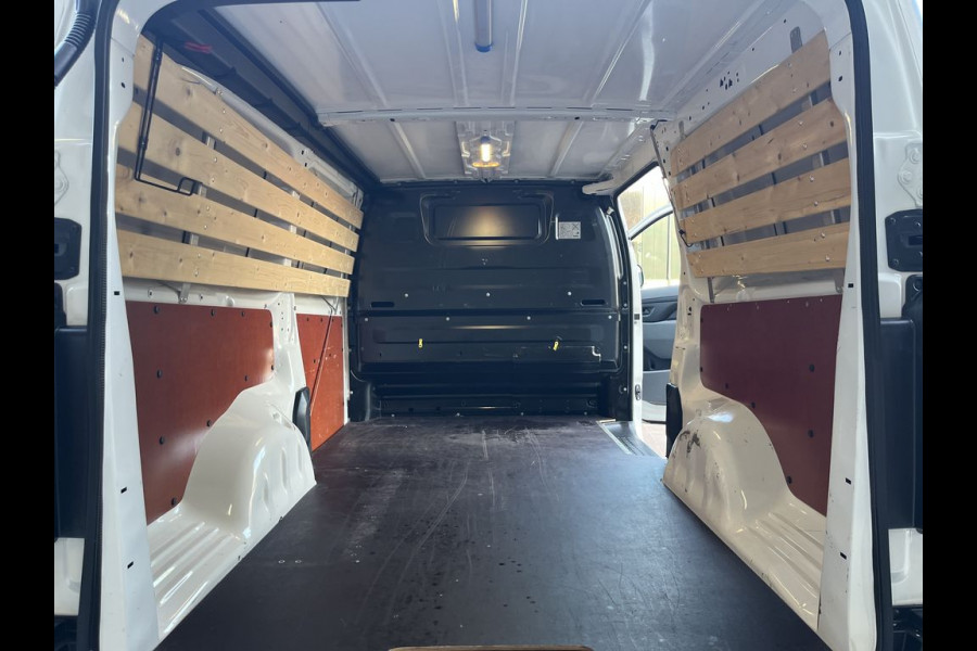 Peugeot Expert 2.0 HDI E6 123pk Premuim Long, 3p Lease €276 p/m, Airco, PDC, Carplay, Camera, Onderhouds historie aanwezig