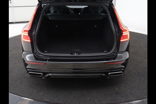 Volvo V60 2.0 B4 R-Design | Stoelverwarming | Adaptive cruise | Carplay | Camera | Keyless | Navigatie | Half leder | Full LED | Parkeerhulp | Climate control