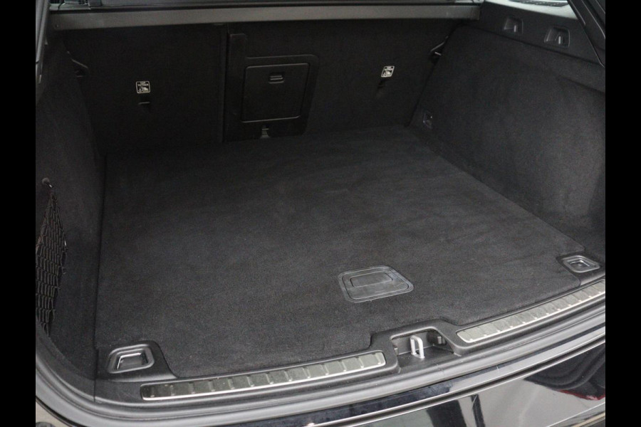 Volvo V60 2.0 B4 R-Design | Stoelverwarming | Adaptive cruise | Carplay | Camera | Keyless | Navigatie | Half leder | Full LED | Parkeerhulp | Climate control