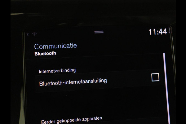 Volvo V60 2.0 B4 R-Design | Stoelverwarming | Adaptive cruise | Carplay | Camera | Keyless | Navigatie | Half leder | Full LED | Parkeerhulp | Climate control