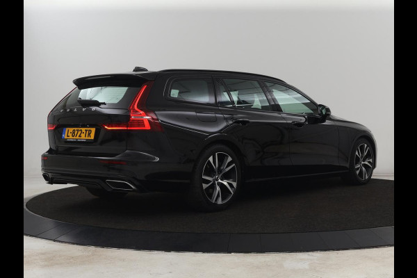 Volvo V60 2.0 B4 R-Design | Stoelverwarming | Adaptive cruise | Carplay | Camera | Keyless | Navigatie | Half leder | Full LED | Parkeerhulp | Climate control