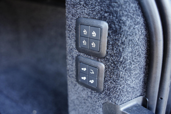 Land Rover Range Rover 3.0 SDV6 HSE Panoramadak / Meridian / Elek. Trekhaak