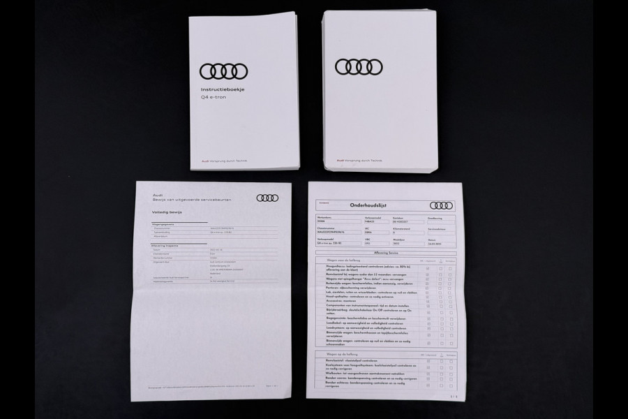 Audi Q4 e-tron 50 Quattro 300pk BOMVOL 82kWh SOH 95% Leer Warmtepomp SONOS®-Hifi Navi Camera Adap.Cruise Elek.Stoelen+Memory+Verwarming Apple C Launch Ed. Advanced Plus DAB Matrix LED Lmv  € 76.000 nieuw 1e Eigenaar Origineel Nederlandse Auto Dealeronderhouden