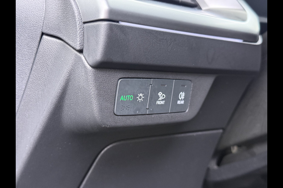 Audi Q4 e-tron 50 Quattro 300pk BOMVOL 82kWh SOH 95% Leer Warmtepomp SONOS®-Hifi Navi Camera Adap.Cruise Elek.Stoelen+Memory+Verwarming Apple C Launch Ed. Advanced Plus DAB Matrix LED Lmv  € 76.000 nieuw 1e Eigenaar Origineel Nederlandse Auto Dealeronderhouden