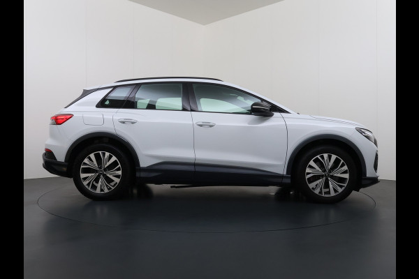 Audi Q4 e-tron 50 Quattro 300pk BOMVOL 82kWh SOH 95% Leer Warmtepomp SONOS®-Hifi Navi Camera Adap.Cruise Elek.Stoelen+Memory+Verwarming Apple C Launch Ed. Advanced Plus DAB Matrix LED Lmv  € 76.000 nieuw 1e Eigenaar Origineel Nederlandse Auto Dealeronderhouden