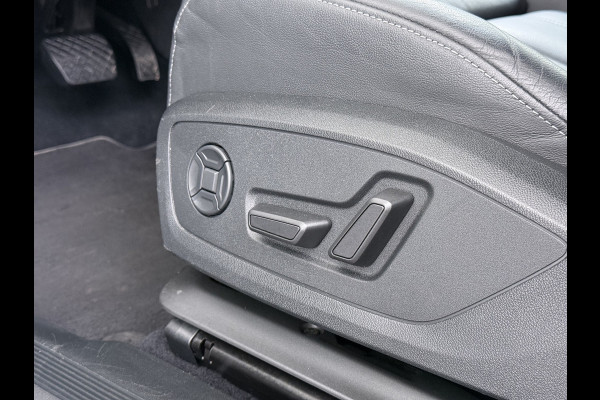 Audi Q4 e-tron 50 Quattro 300pk BOMVOL 82kWh SOH 95% Leer Warmtepomp SONOS®-Hifi Navi Camera Adap.Cruise Elek.Stoelen+Memory+Verwarming Apple C Launch Ed. Advanced Plus DAB Matrix LED Lmv  € 76.000 nieuw 1e Eigenaar Origineel Nederlandse Auto Dealeronderhouden