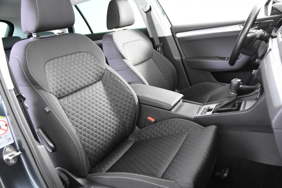 Škoda Superb Combi 2.0 TDI *1ste Eigenaar*Navigatie*Stoelverwarming*