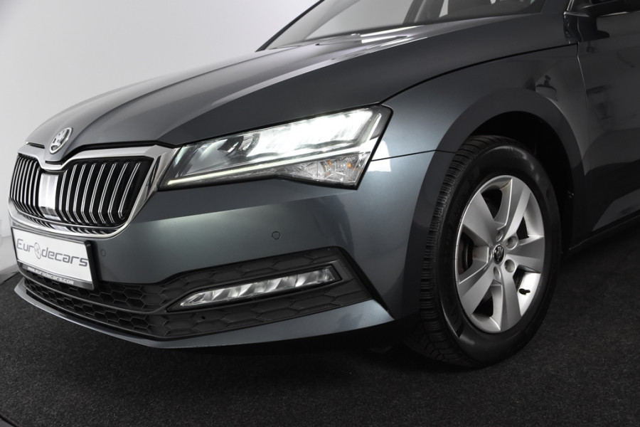 Škoda Superb Combi 2.0 TDI *1ste Eigenaar*Navigatie*Stoelverwarming*